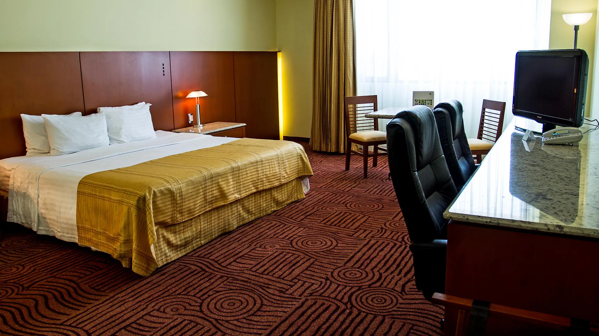 Holiday Inn Puebla Finsa By Ihg 4*,