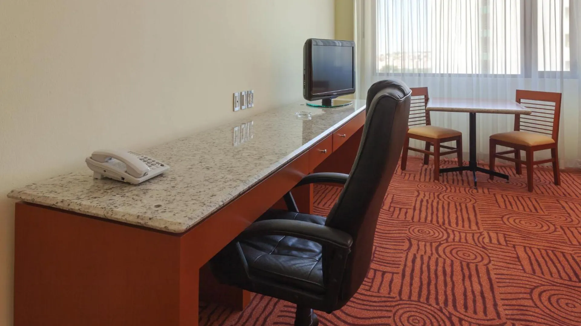Holiday Inn Puebla Finsa By Ihg