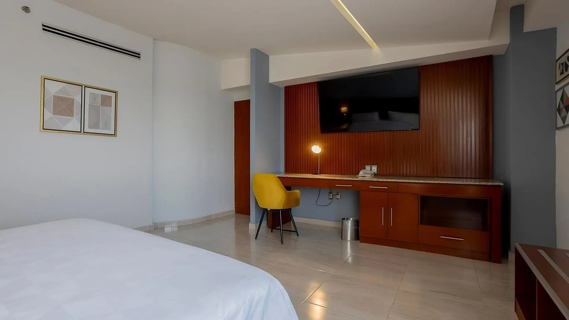 Hotel Holiday Inn Puebla Finsa By Ihg