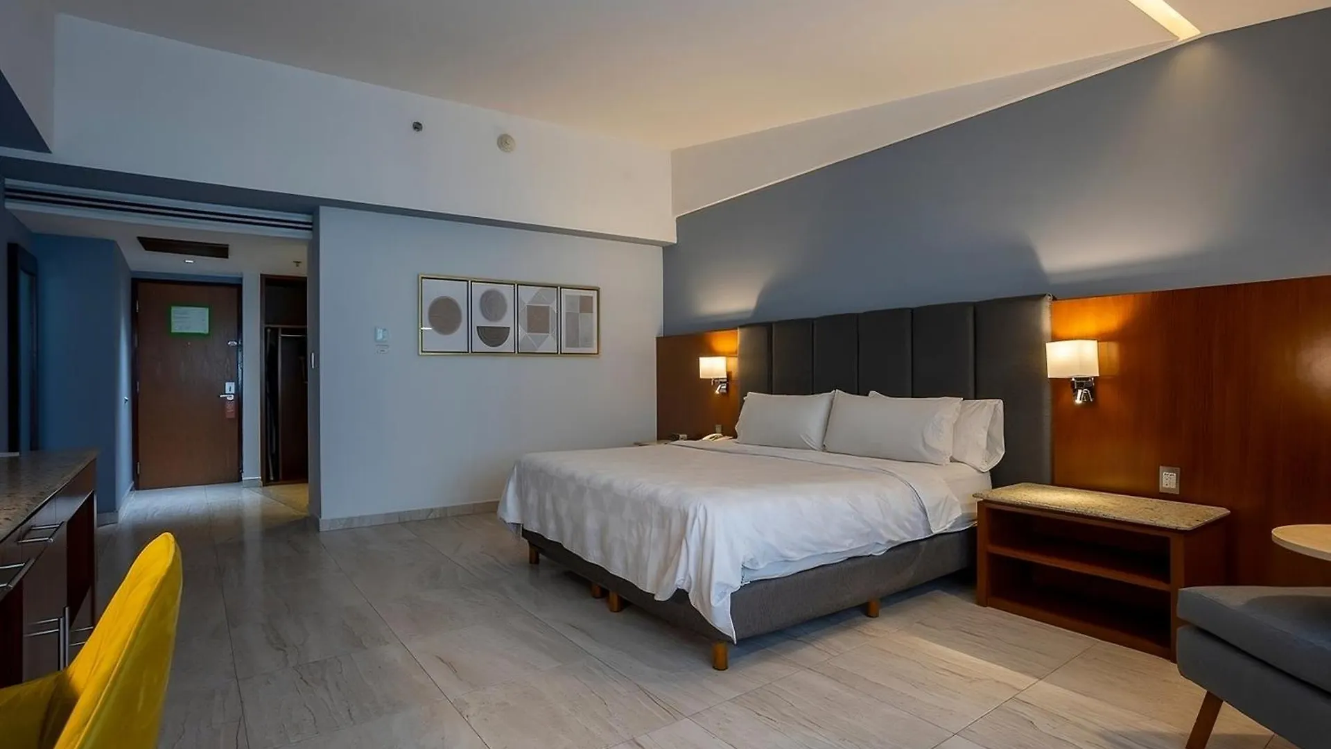 Holiday Inn Puebla Finsa By Ihg Meksyk